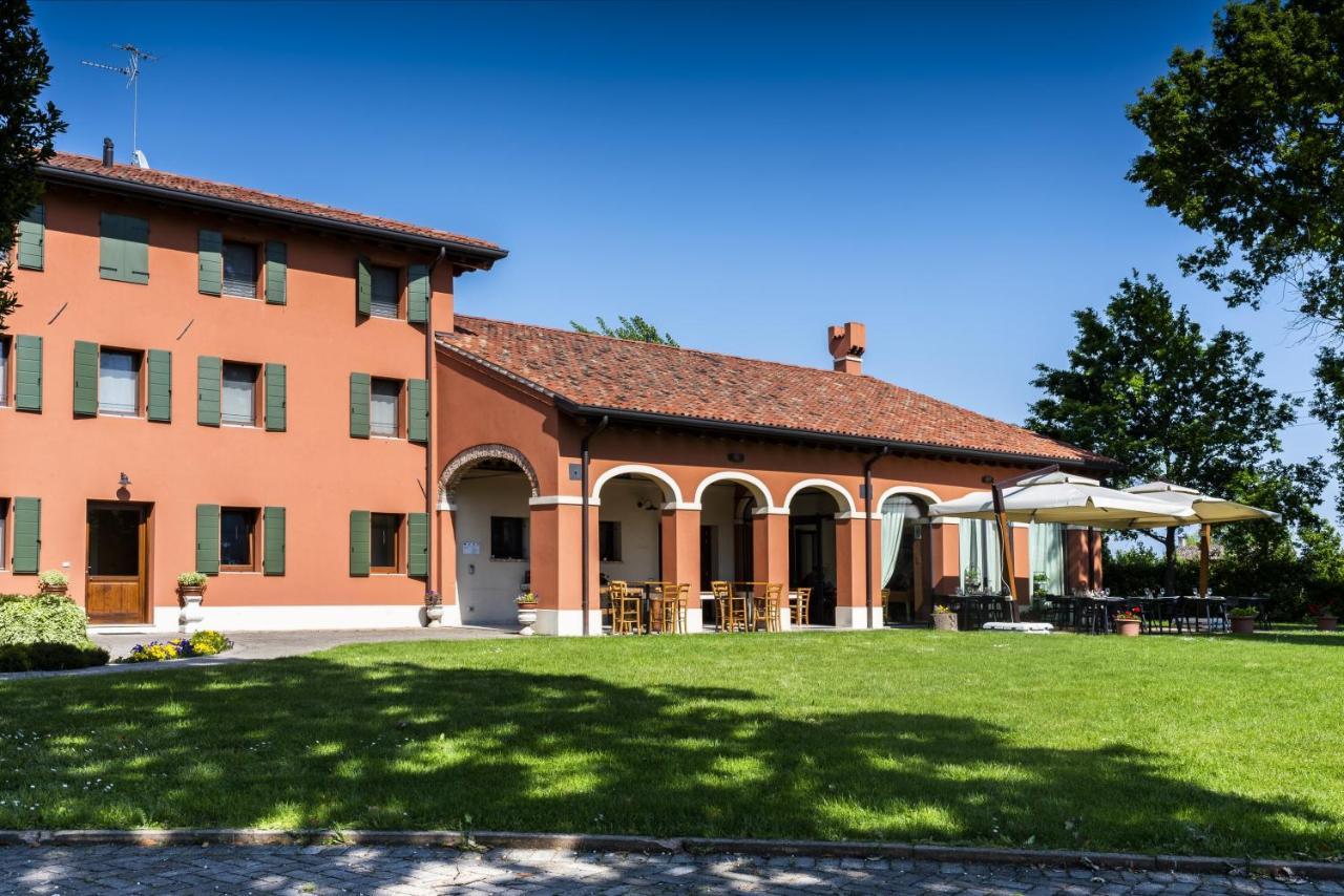 ポルトグルアーロ Agriturismo Noiariヴィラ エクステリア 写真