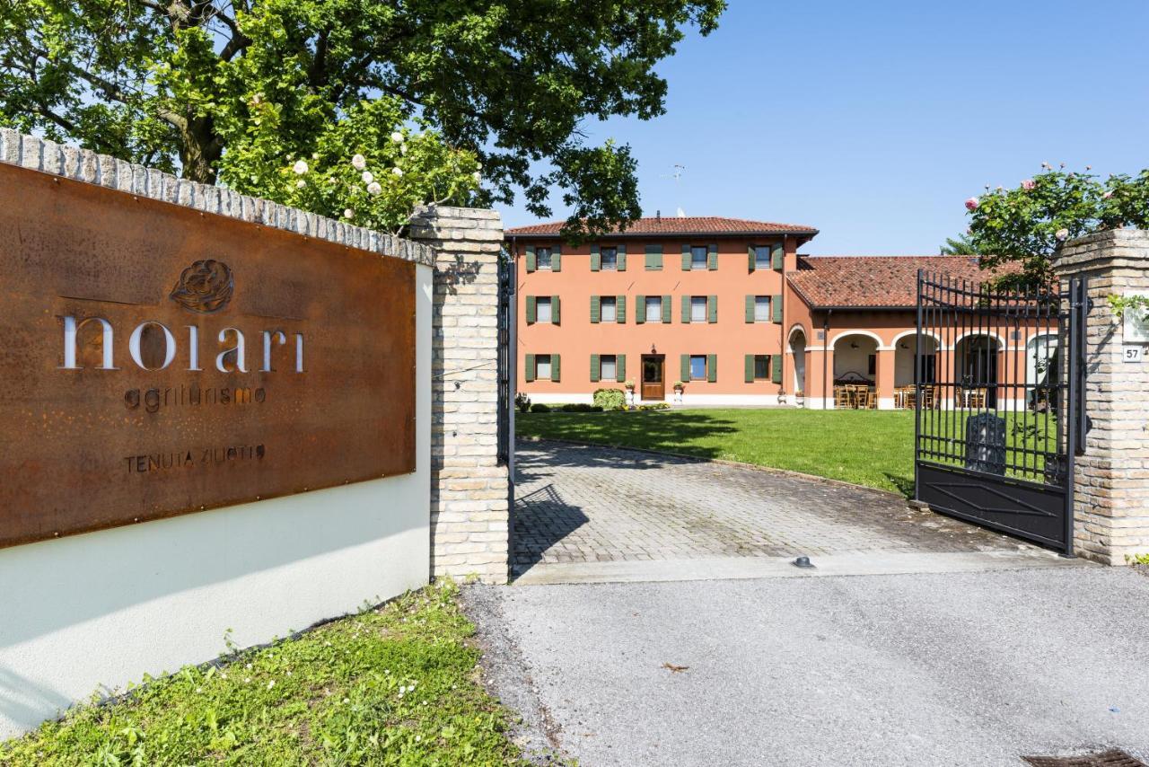 ポルトグルアーロ Agriturismo Noiariヴィラ エクステリア 写真